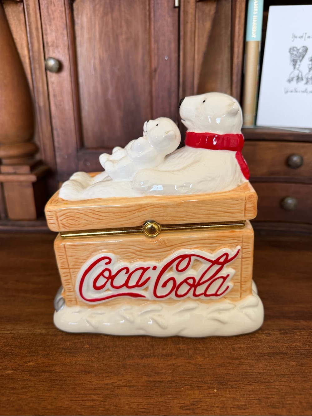 Coca-Cola Polar Bear Family Ceramic Hinged Keepsake Box Coke Collectible